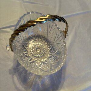 Vintage Mikasa Georgetown Crystal Basket Gold Handle-5.5-Japan-Easter,Egg, Candy